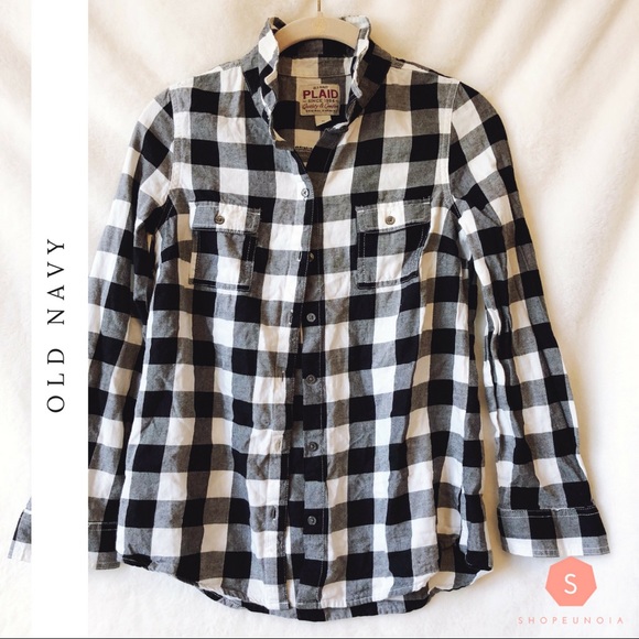 Old Navy Tops - Old Navy Black and White Plaid Long Button Shirt